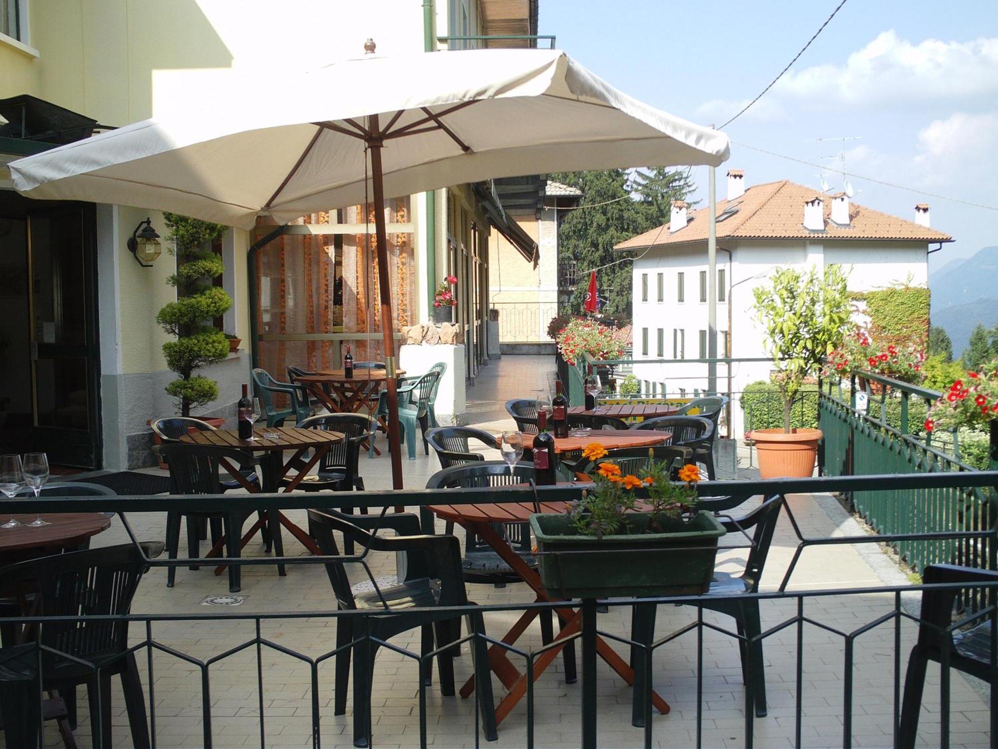 Budget Hotel Vittoria & Ristorante Marzio Kültér fotó