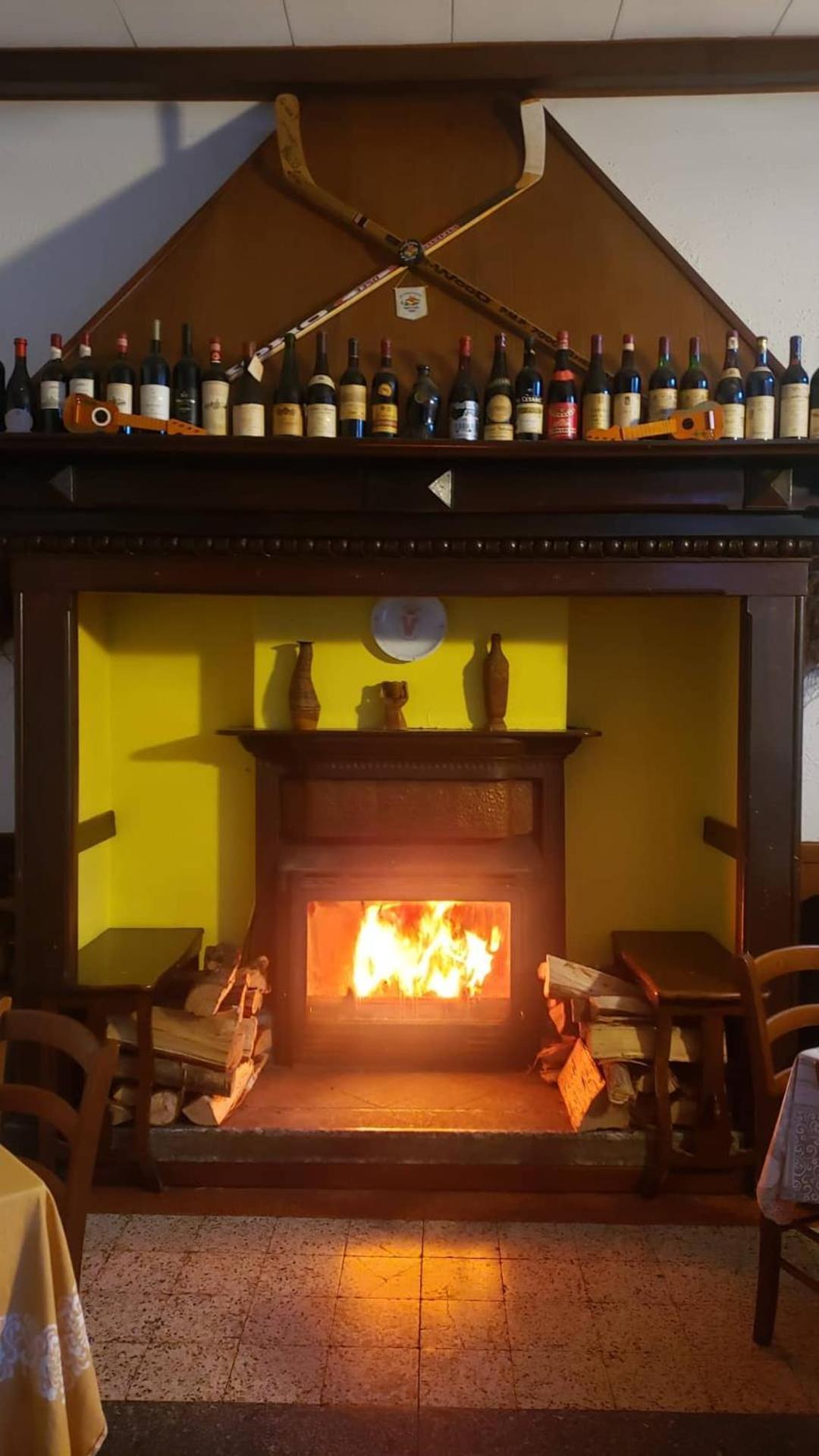 Budget Hotel Vittoria & Ristorante Marzio Kültér fotó